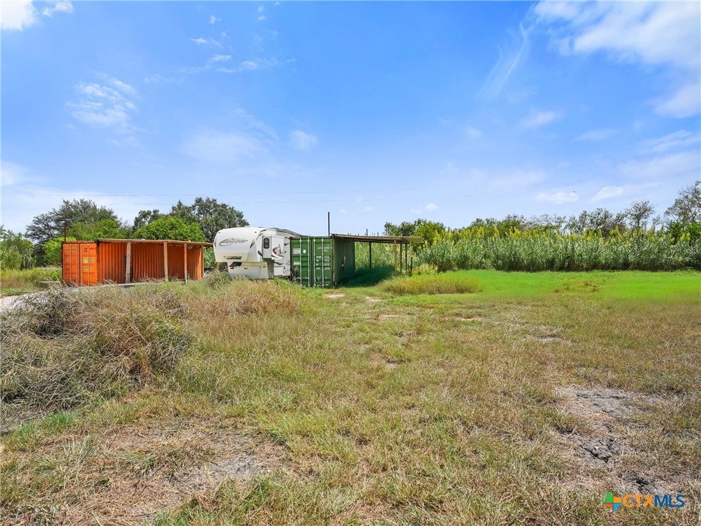 main property photo 9