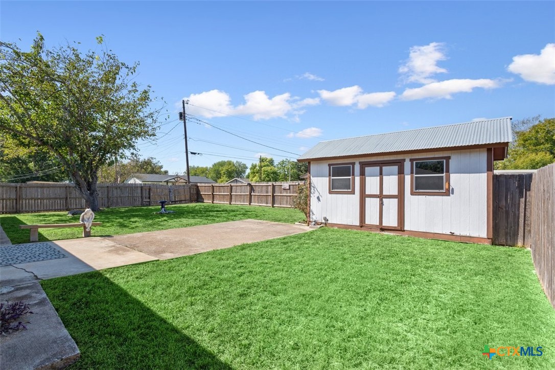 main property photo 26