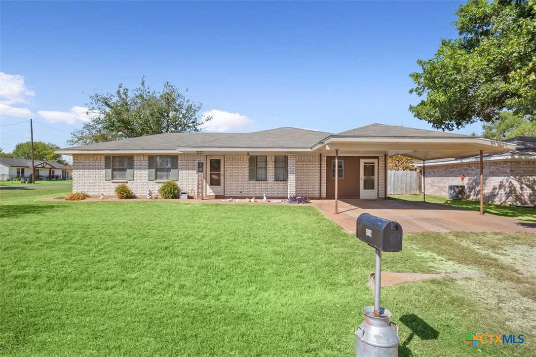 main property photo 4