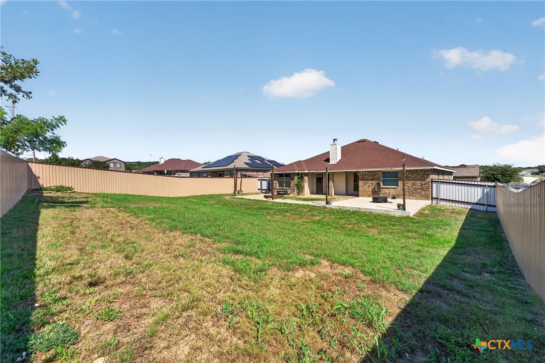 main property photo 39