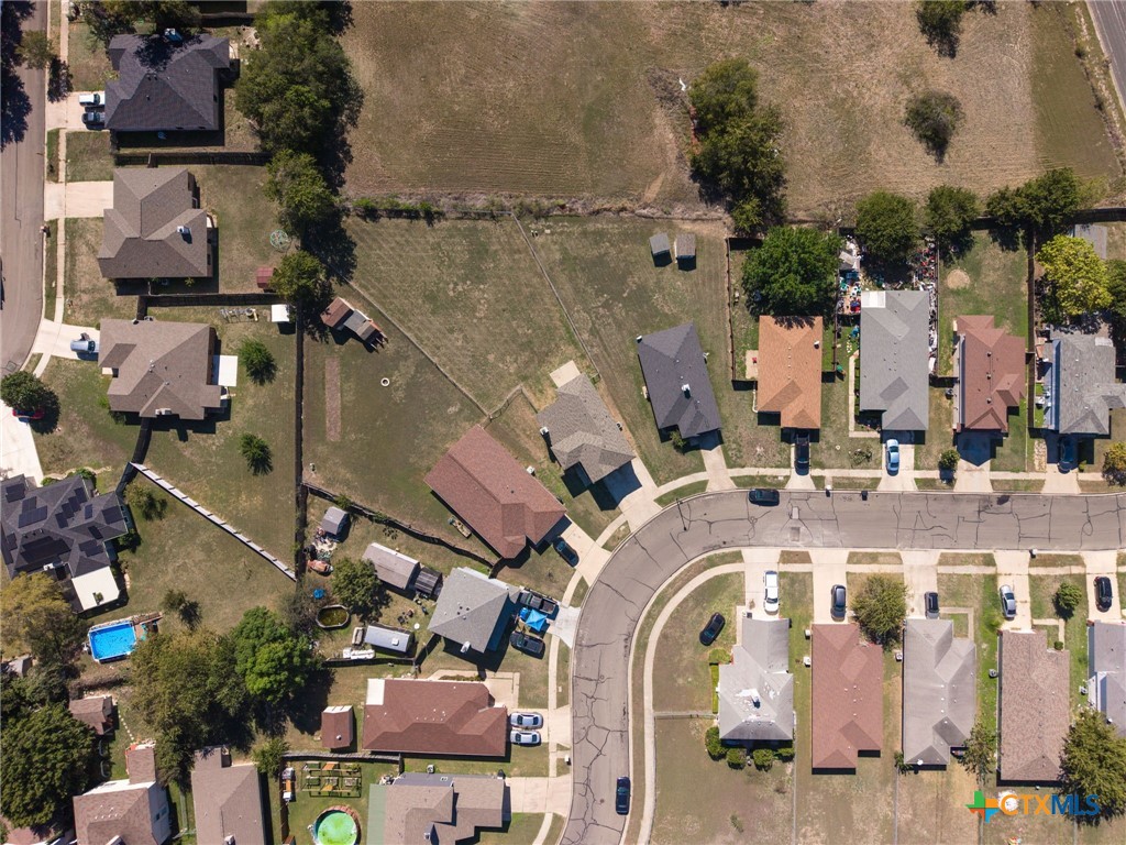 main property photo 27