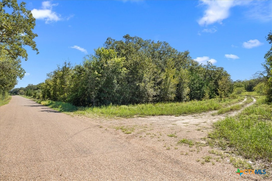 main property photo 17