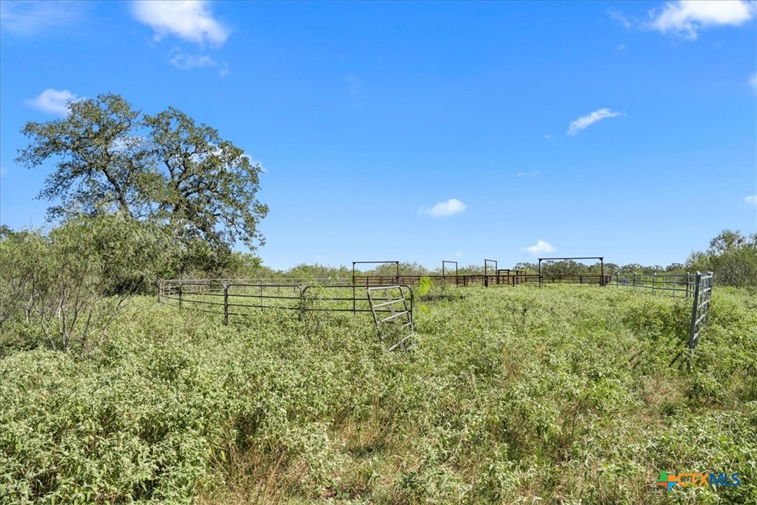 main property photo 9