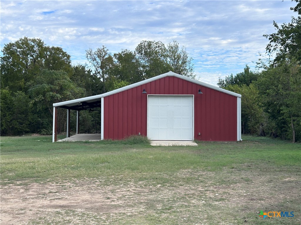 main property photo 36
