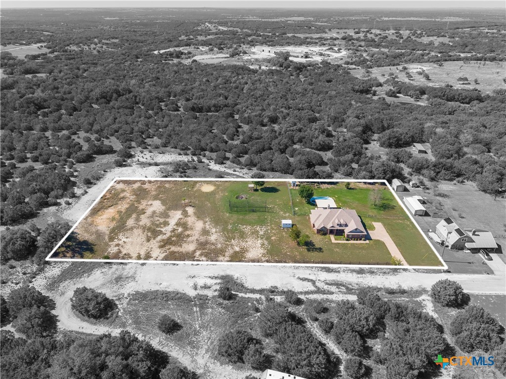 main property photo 41
