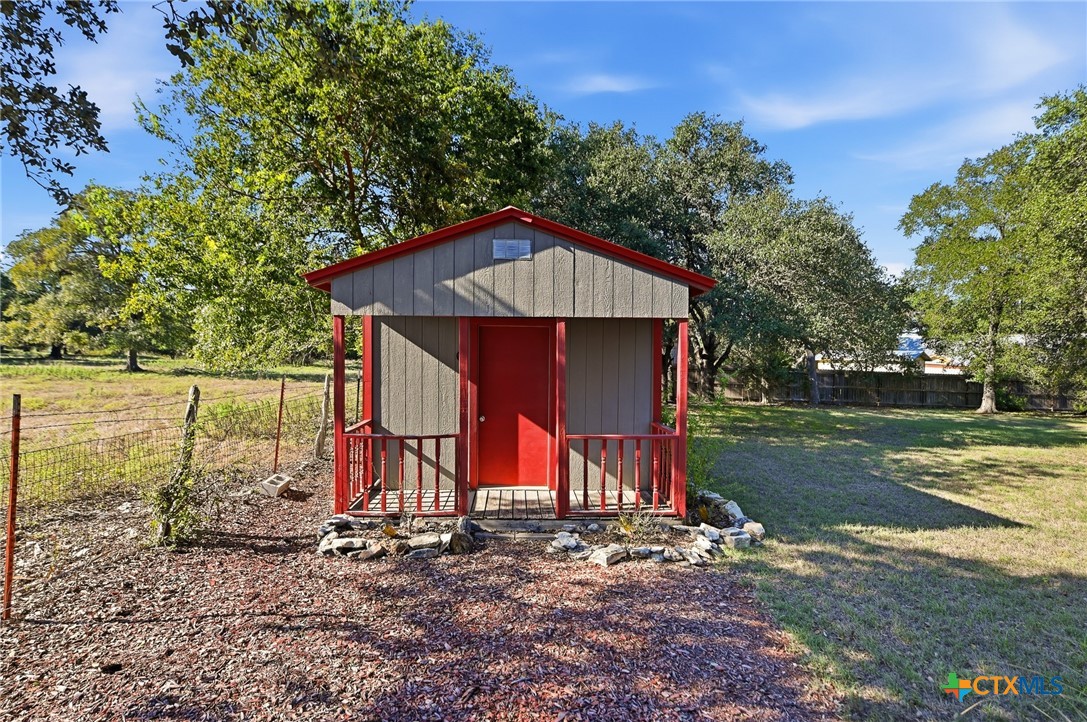 main property photo 29
