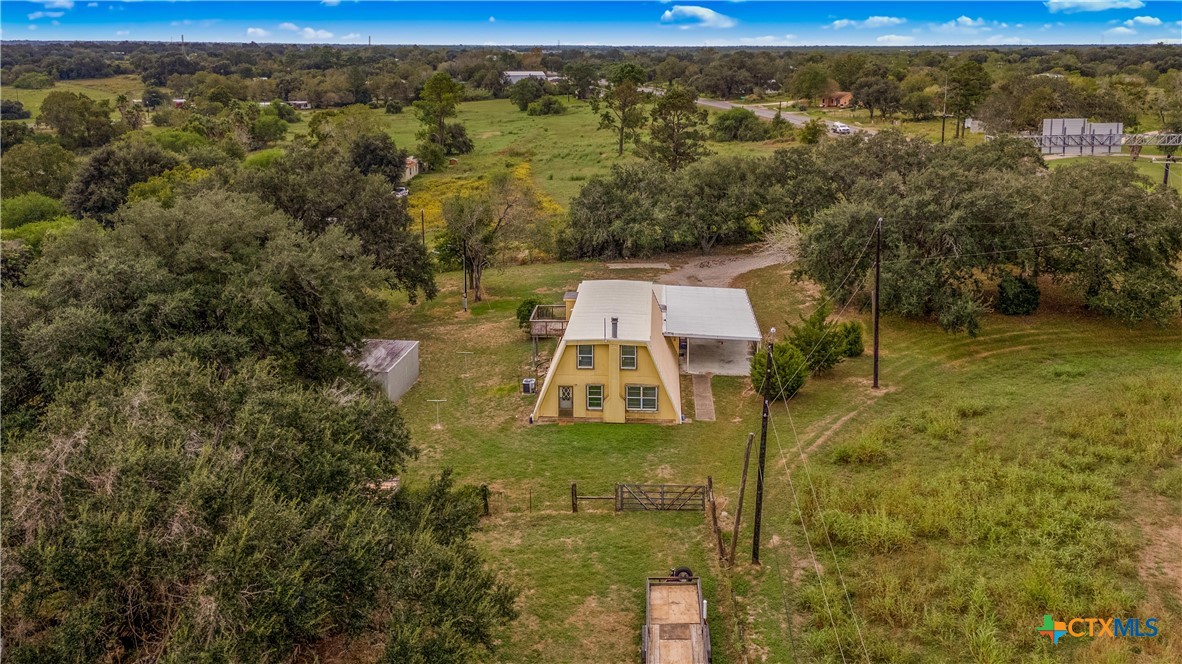 main property photo 28