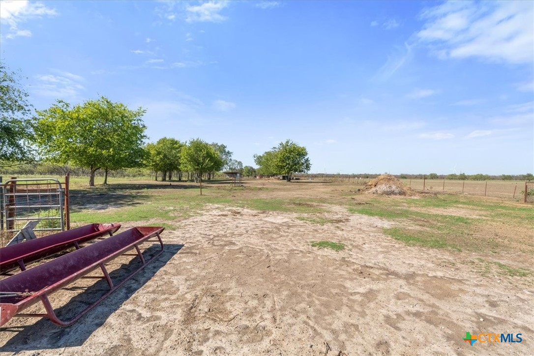 main property photo 33