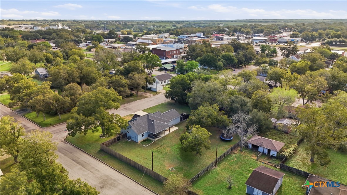main property photo 39
