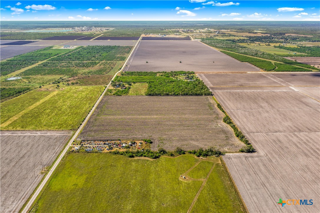 main property photo 15