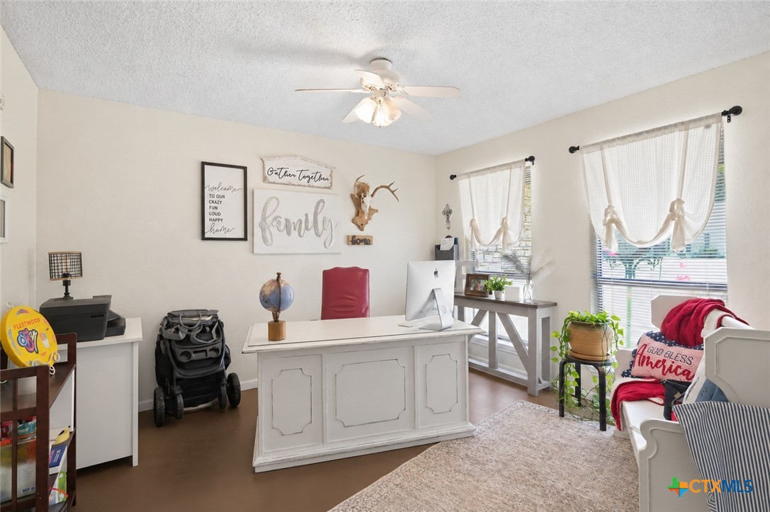 main property photo 14