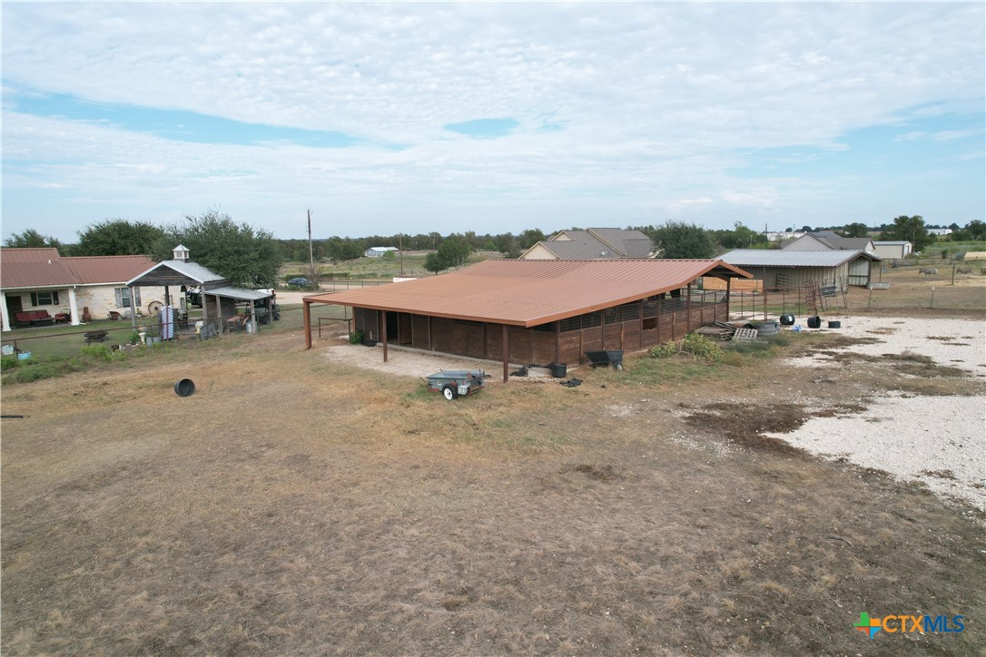 main property photo 17