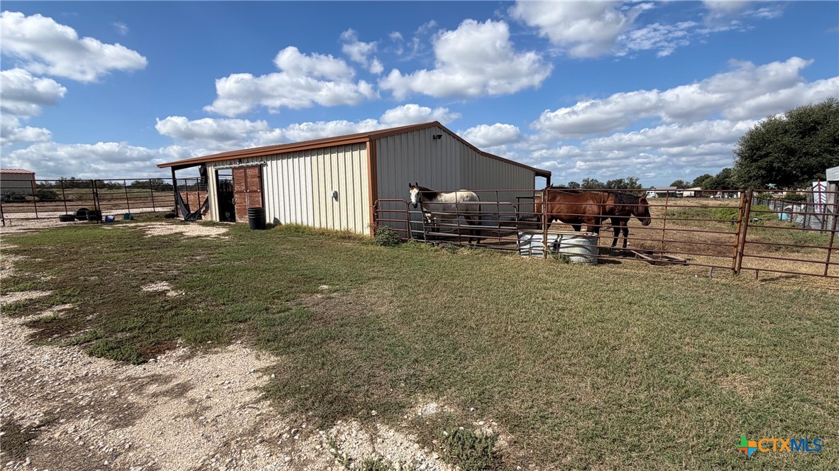main property photo 18
