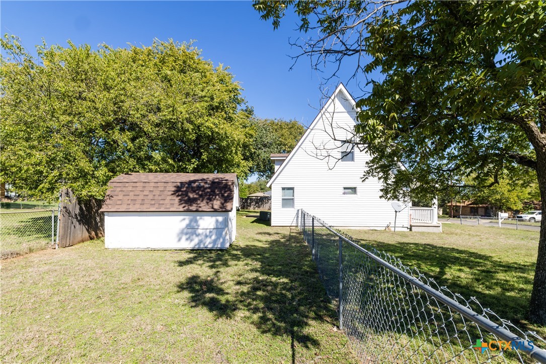 main property photo 26