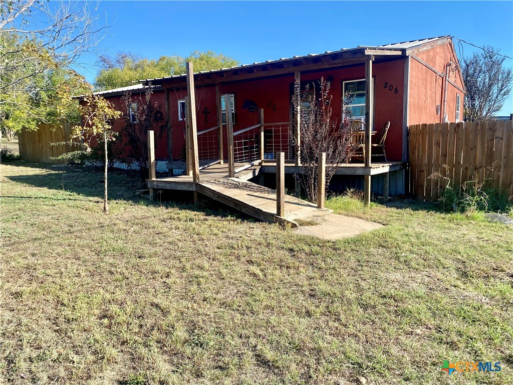 main property photo 9