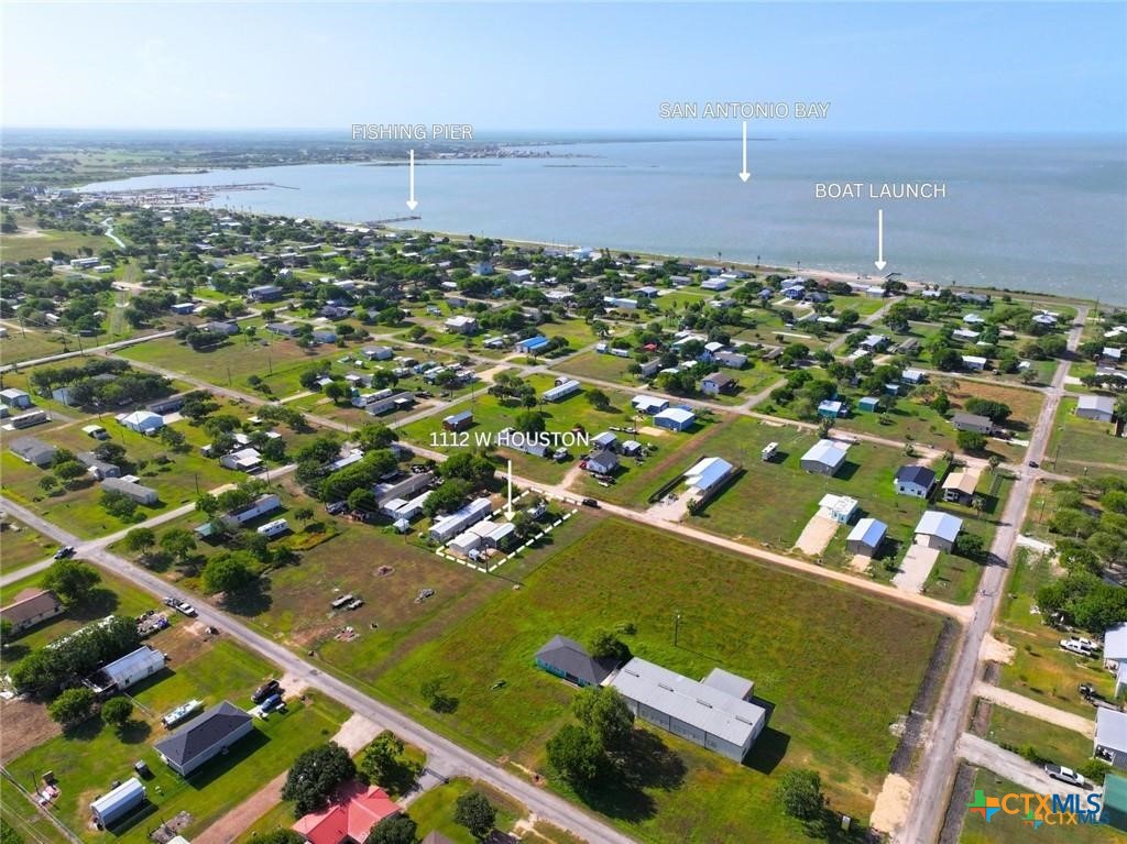 main property photo 17