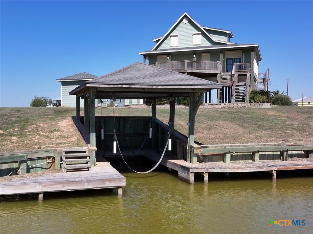main property photo 8