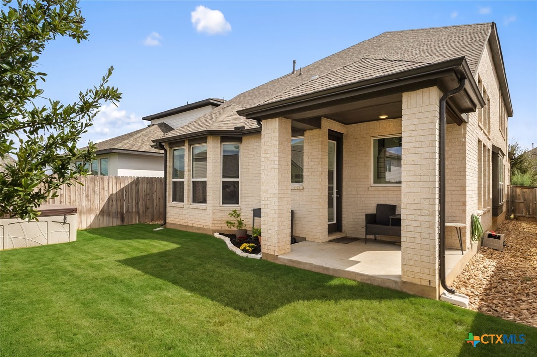 main property photo 33