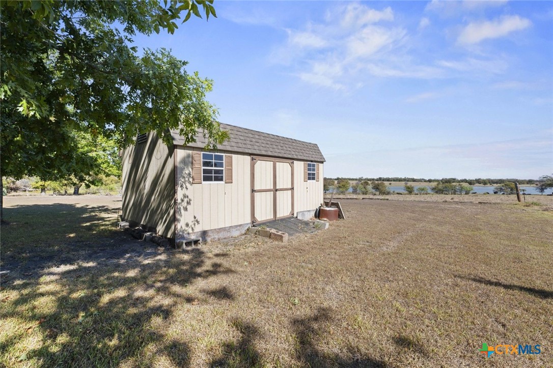main property photo 30