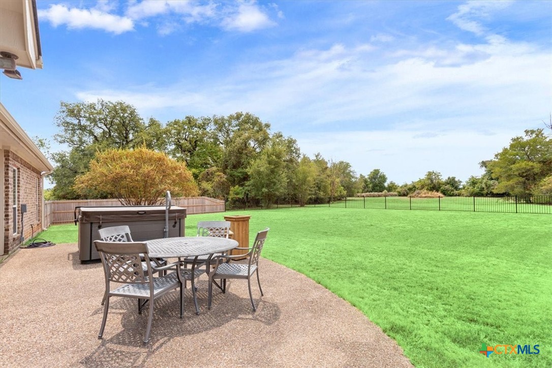 main property photo 38