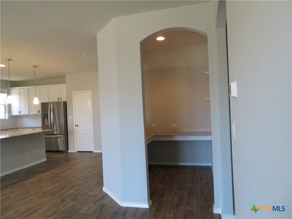 main property photo 15