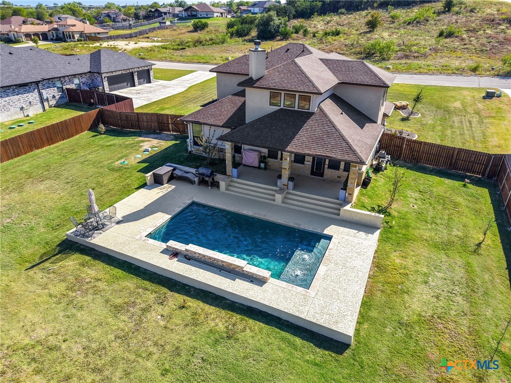 main property photo 46
