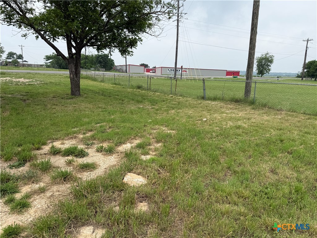 main property photo 29