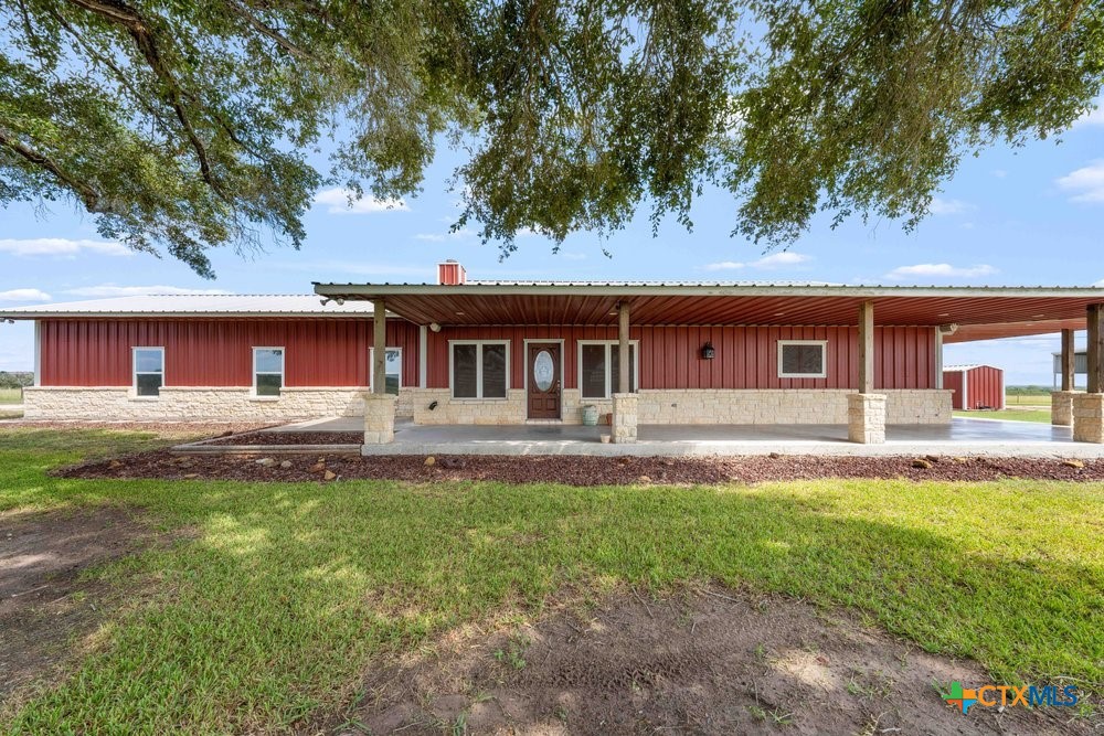 main property photo 2