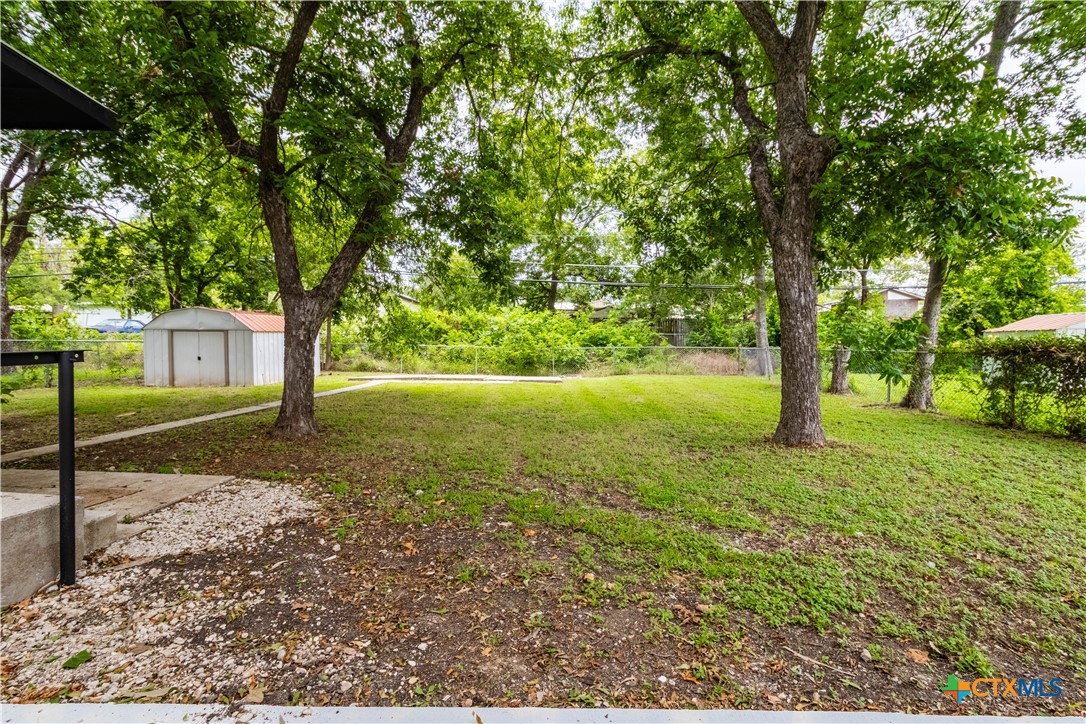 main property photo 17