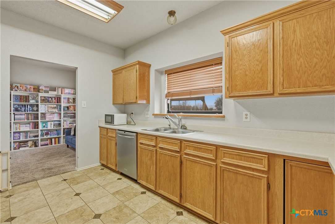 main property photo 12