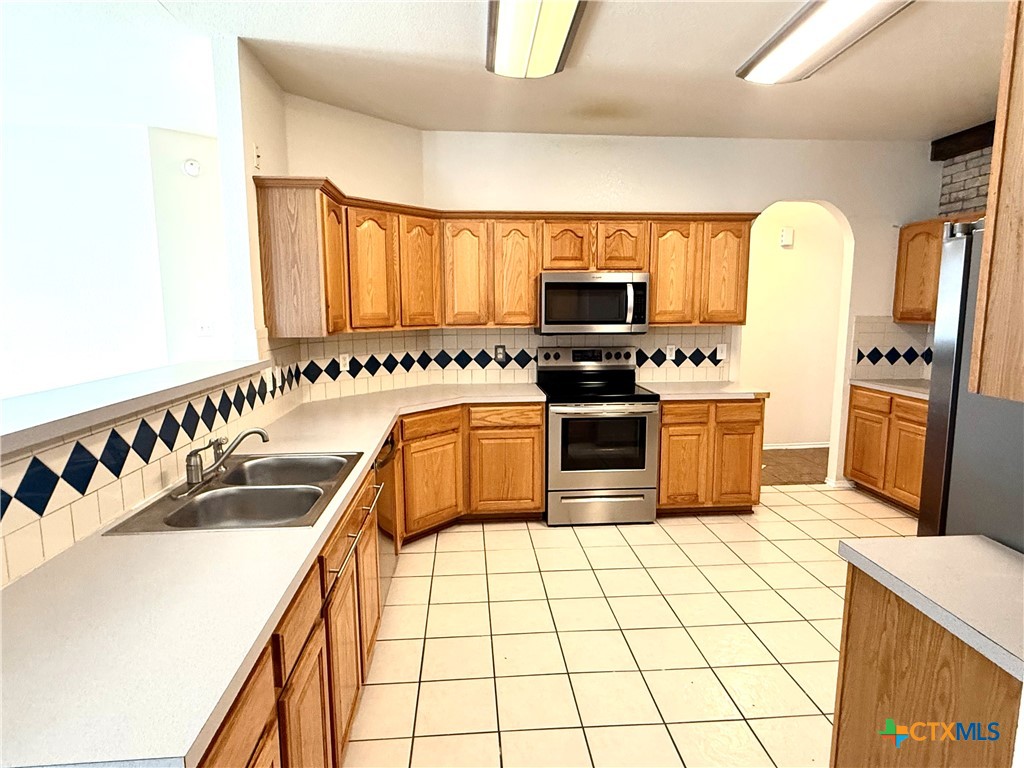 main property photo 17