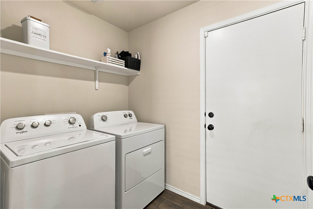 main property photo 13