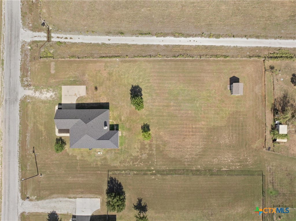 main property photo 36