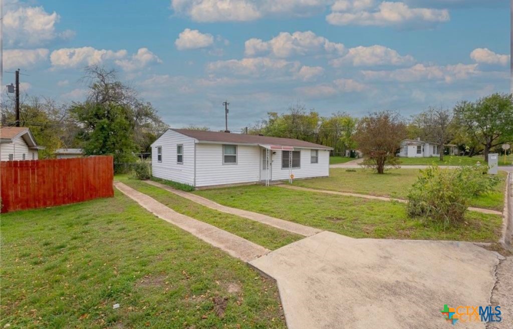 main property photo 12