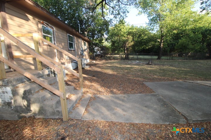 main property photo 24