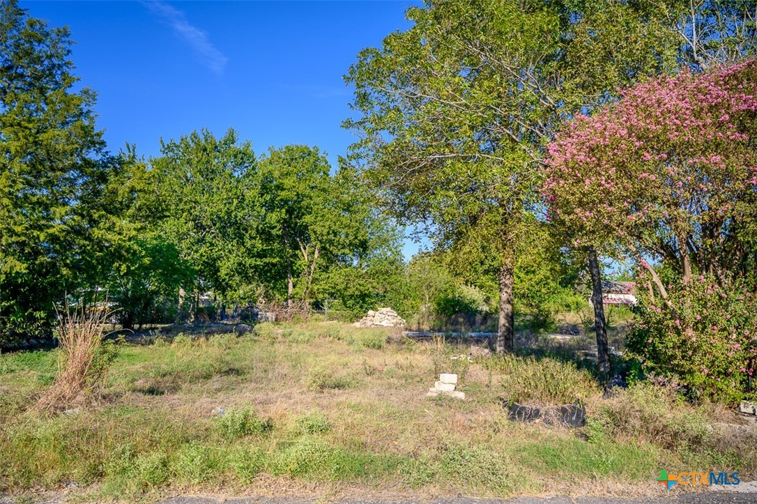 main property photo 0