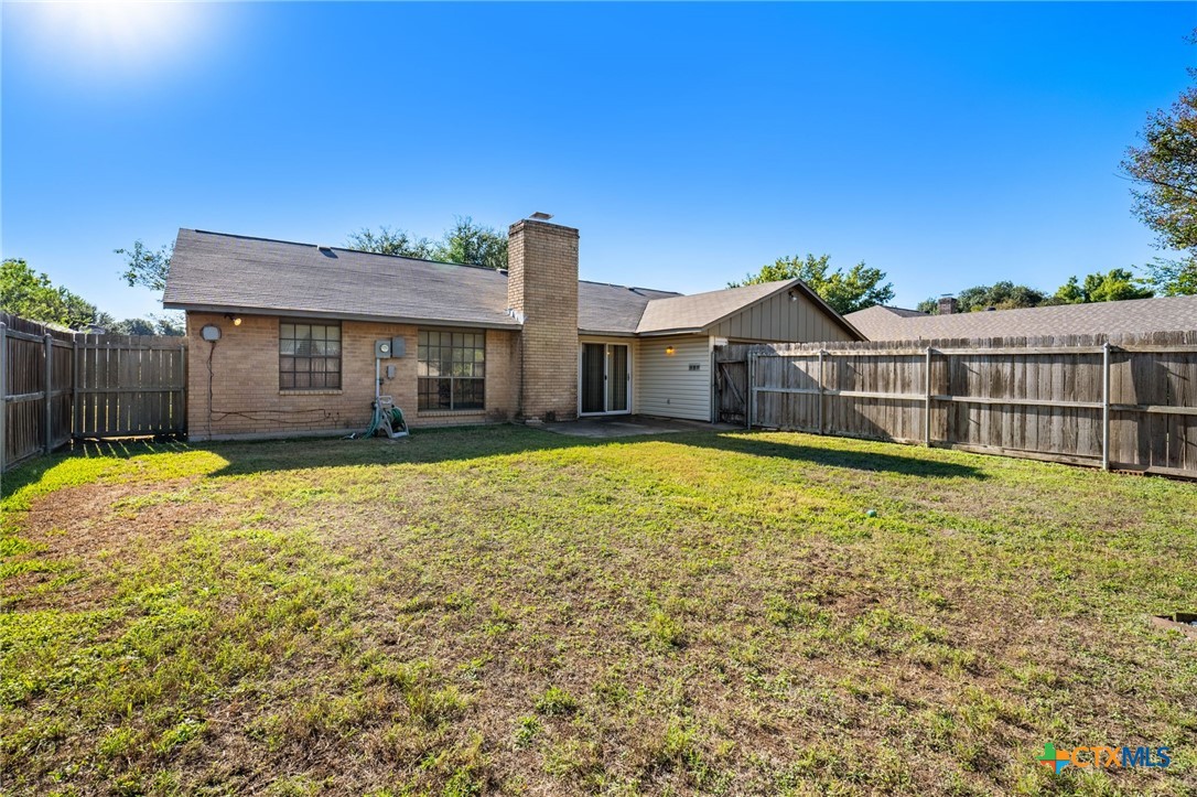 main property photo 30