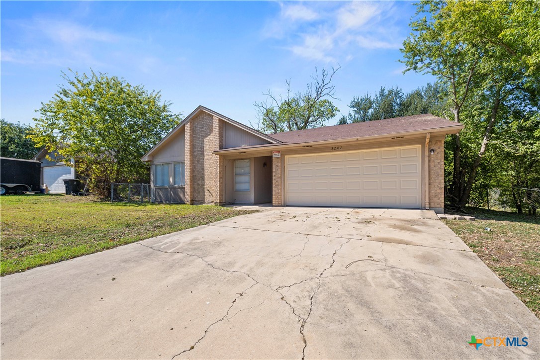 main property photo 0