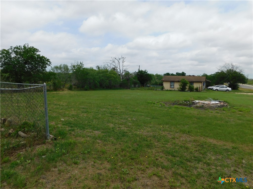 main property photo 10