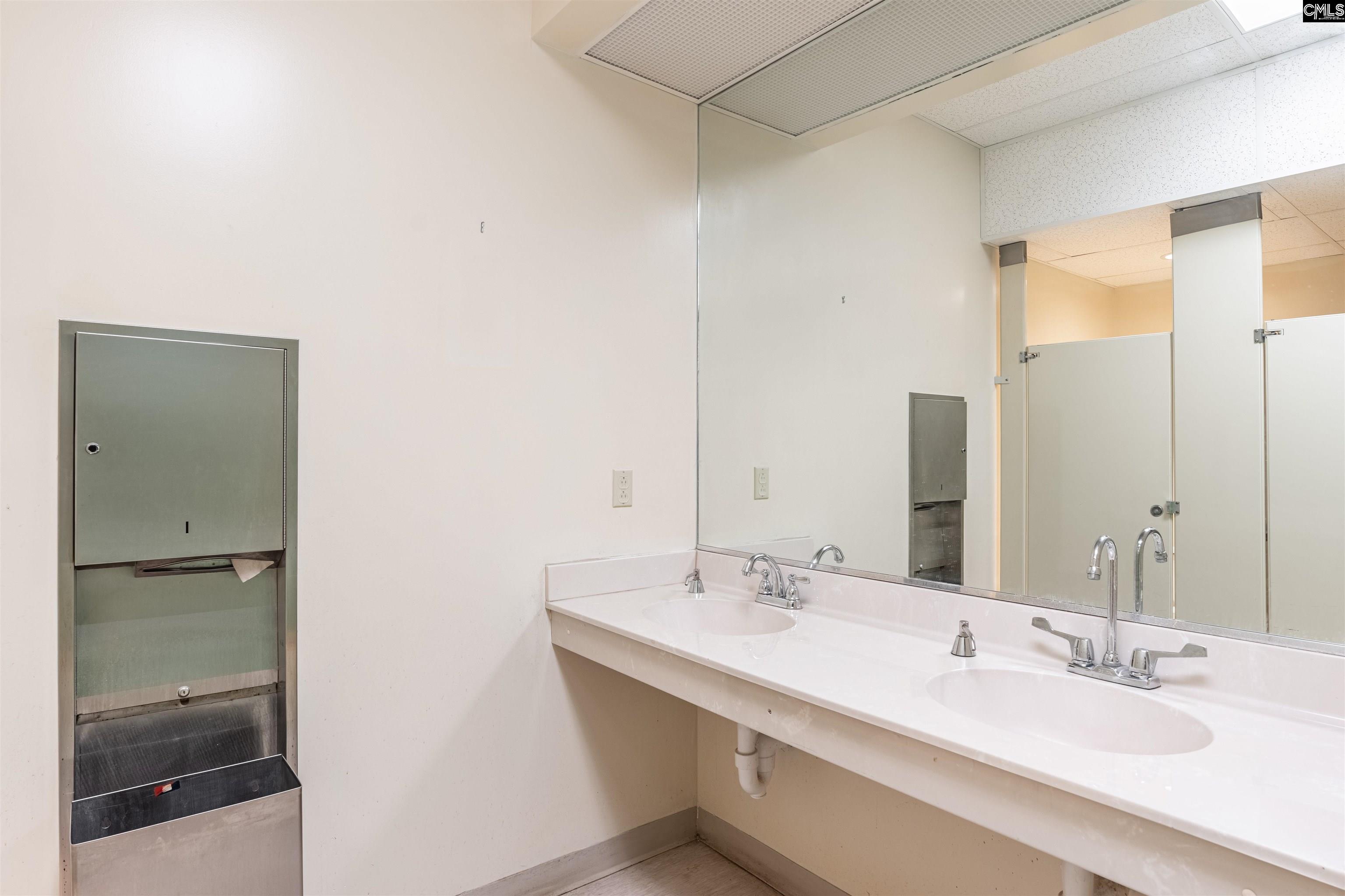 main property photo 57