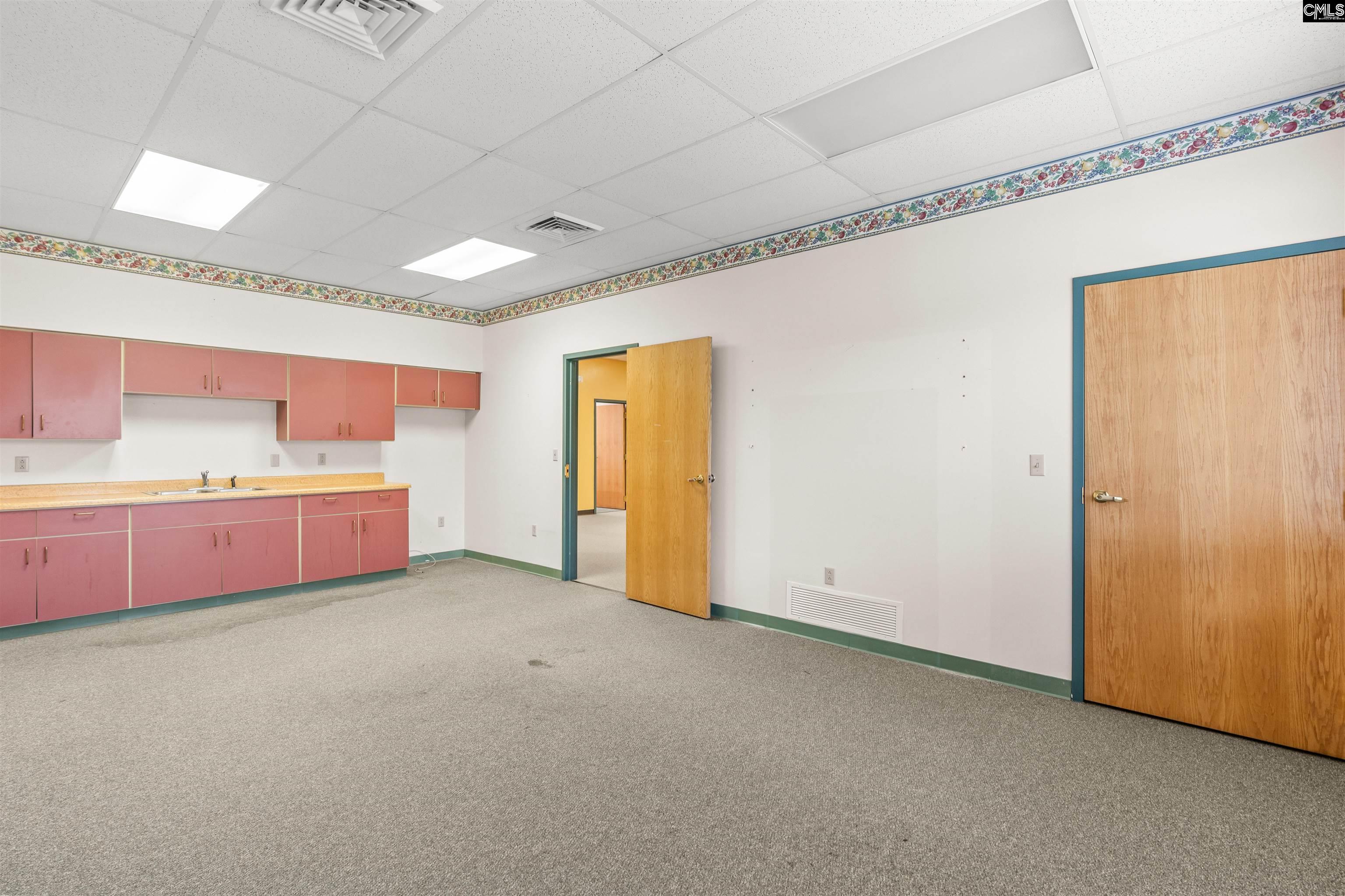 main property photo 66