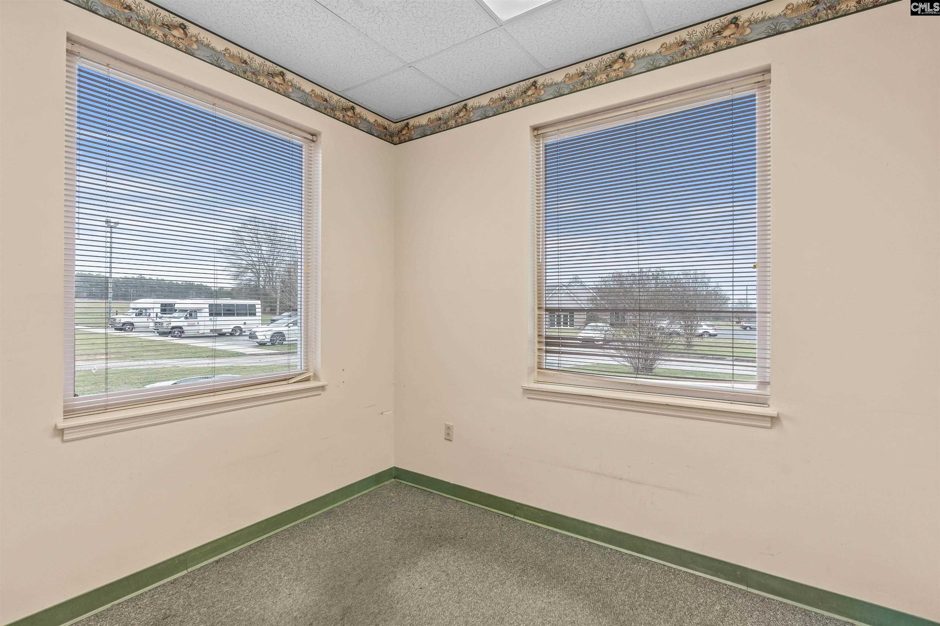 main property photo 75