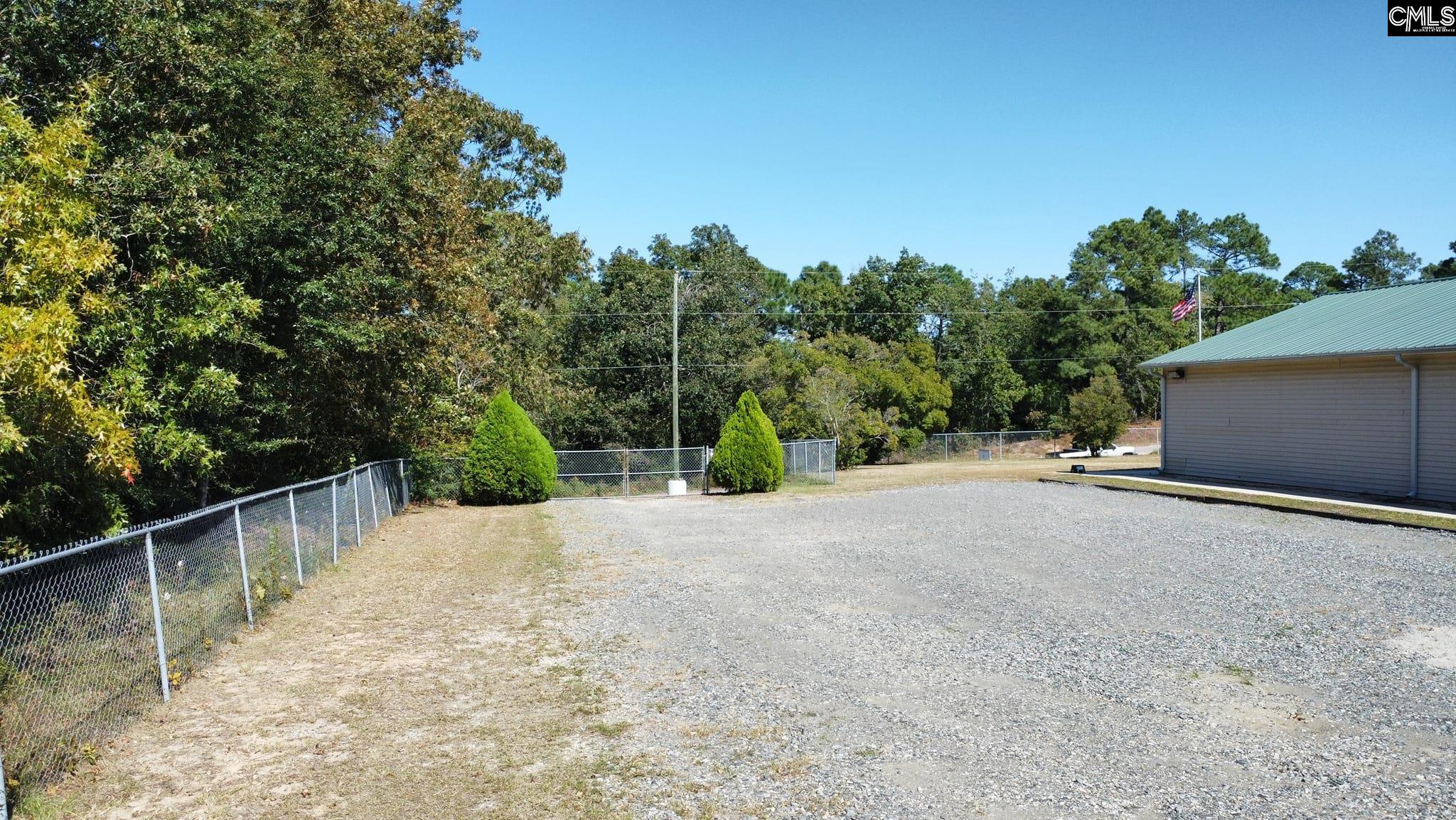 main property photo 41