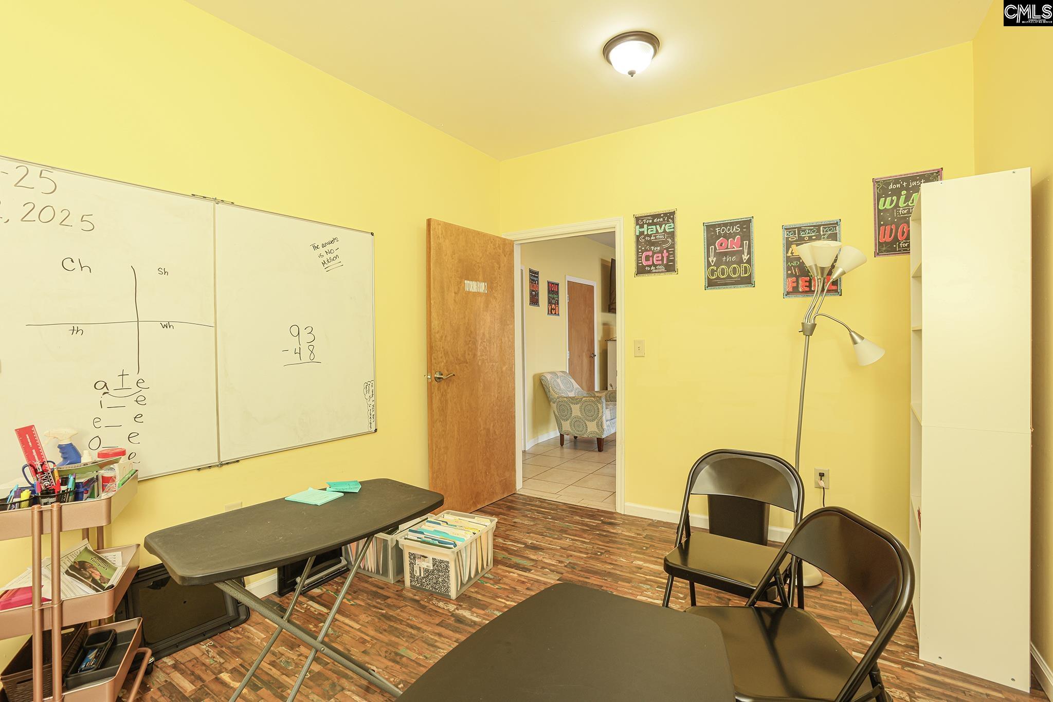 main property photo 25