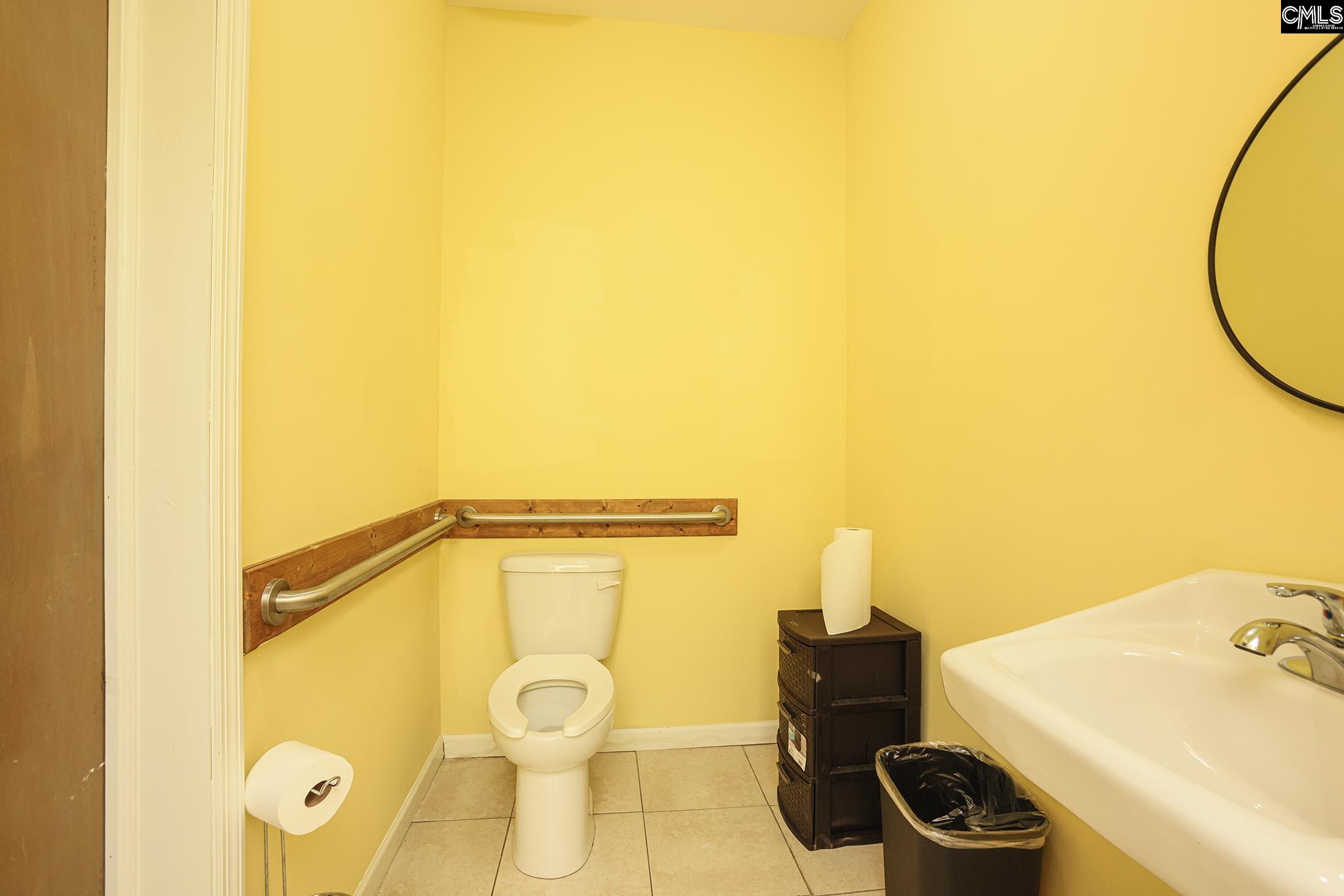 main property photo 38