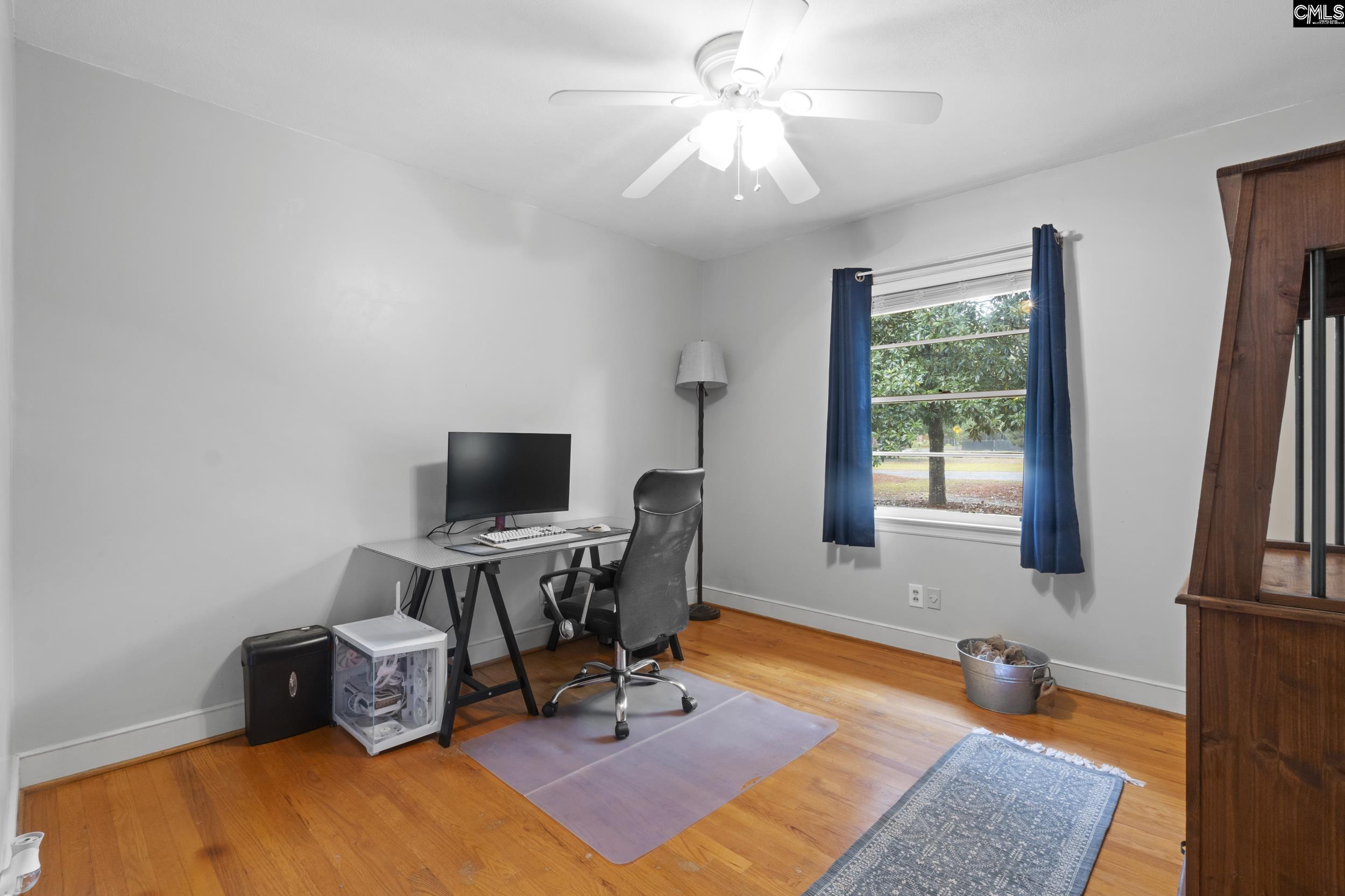 main property photo 23