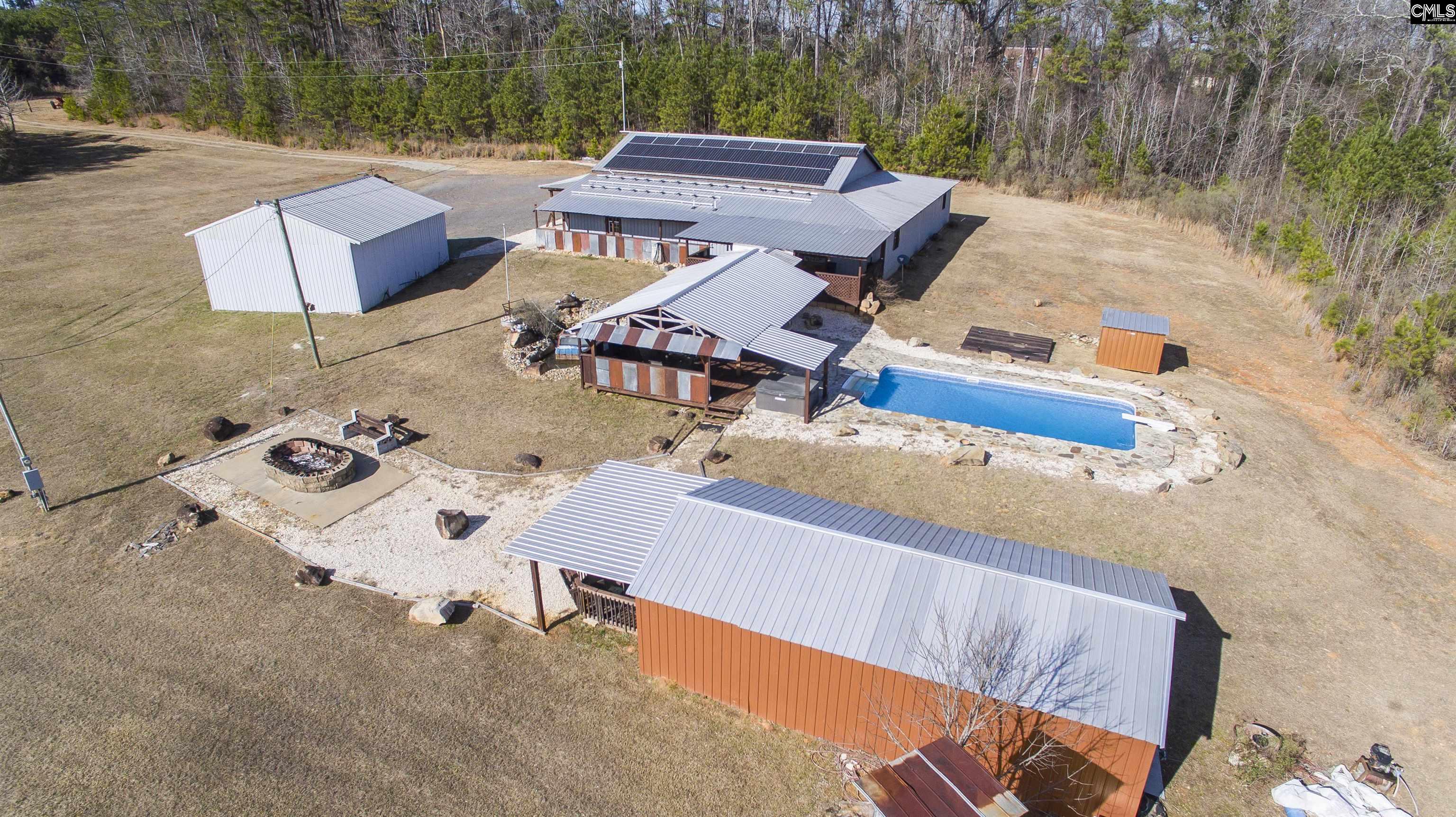 main property photo 40