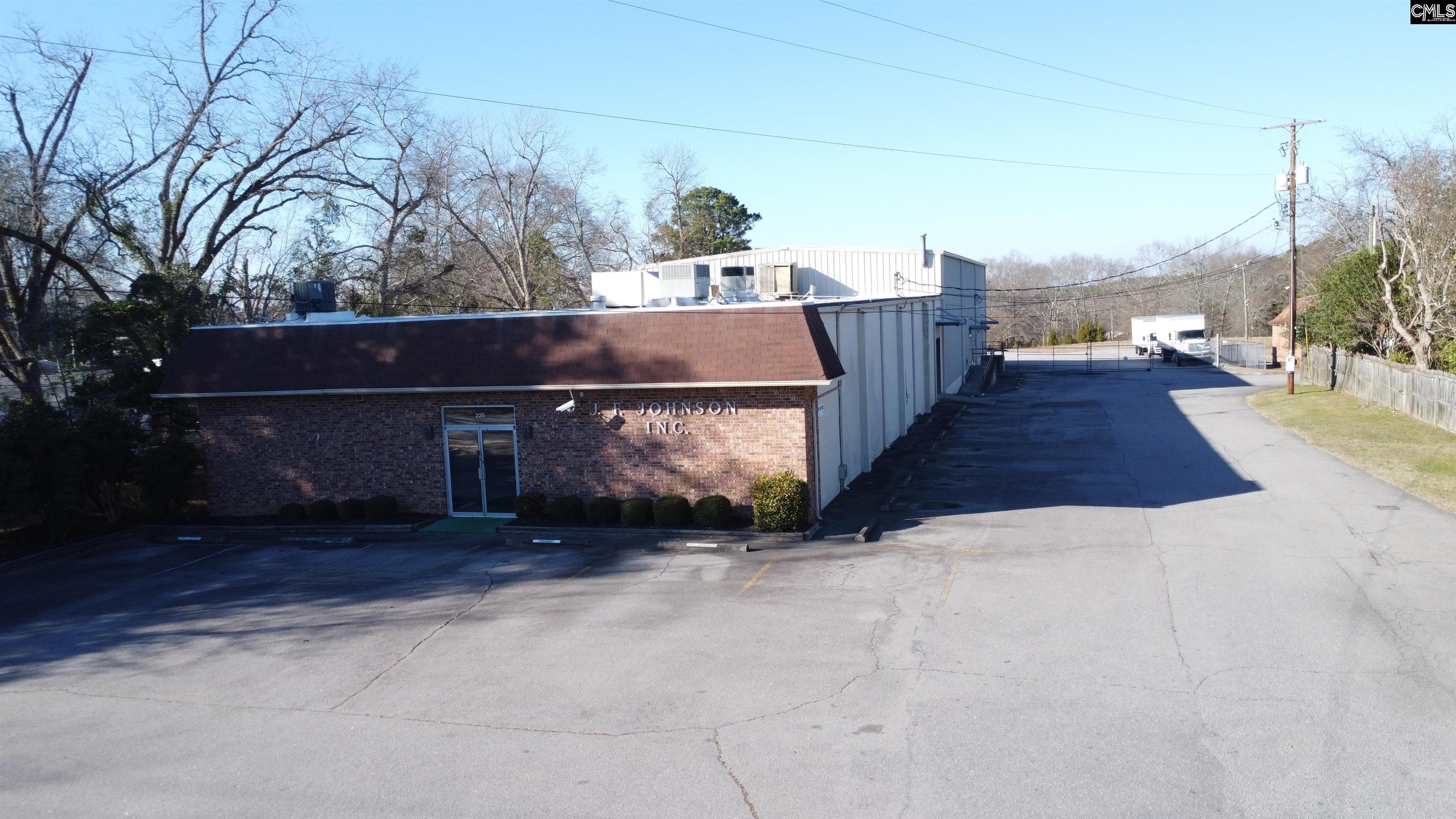 main property photo 79