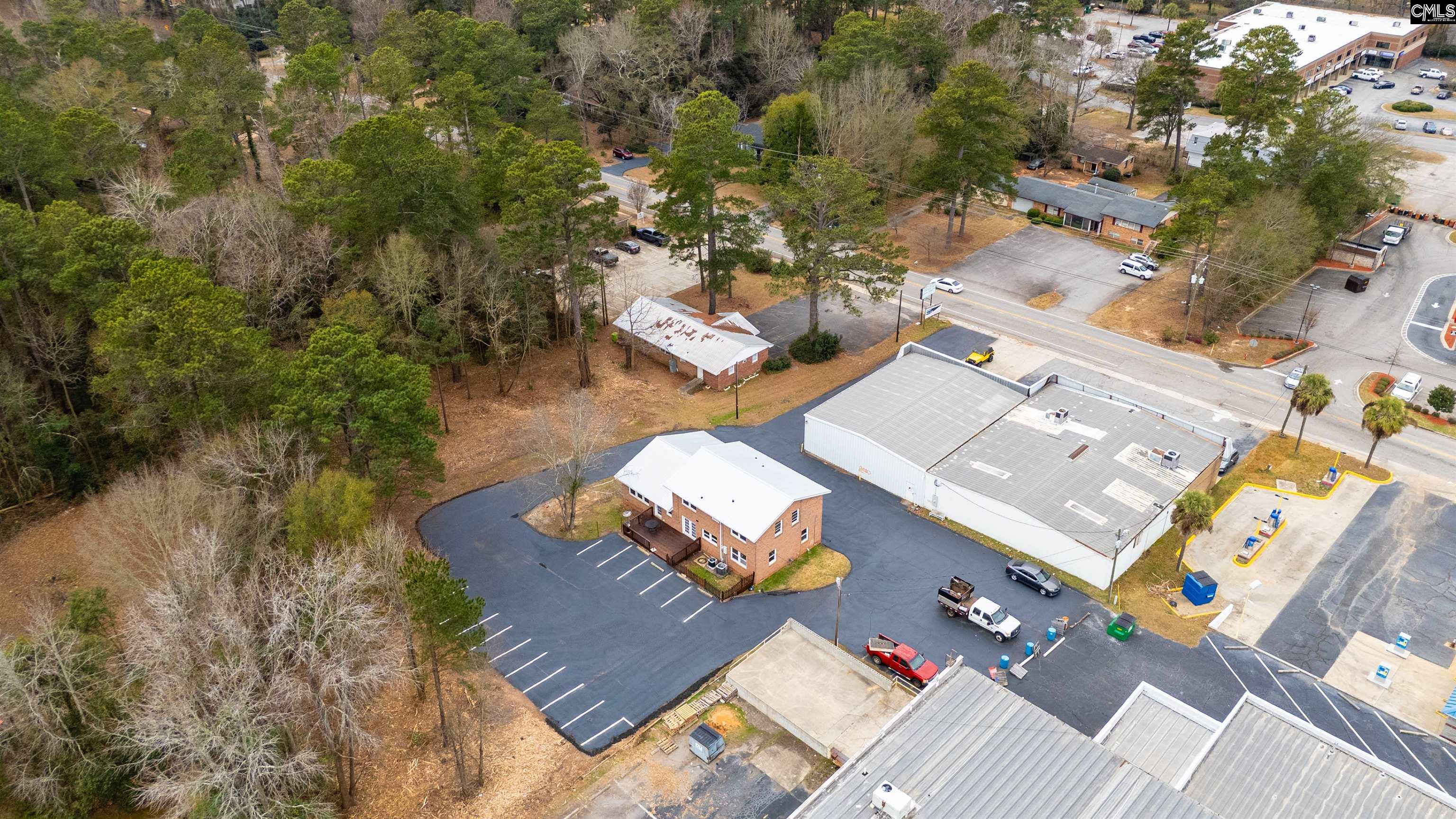 main property photo 17