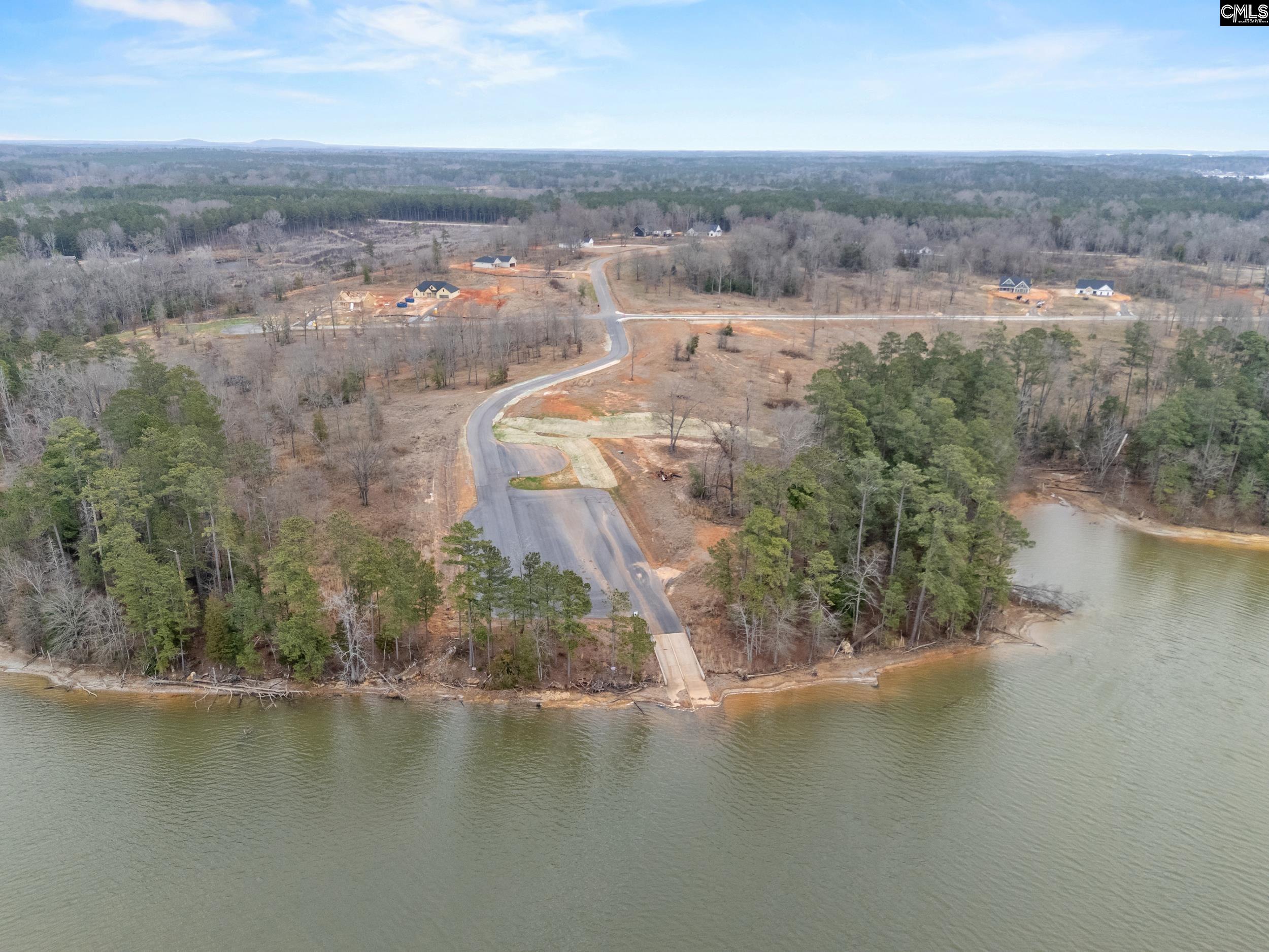 main property photo 40
